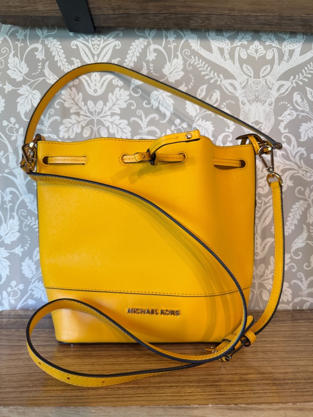 Michael Kors Trista Bucket Yellow Saffiano Leather Shoulder & Crossbody Straps